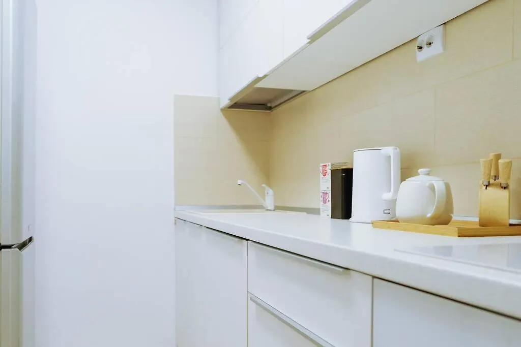 Elegant Vibes Apartment Next To Obor Market Bucharest Romania
