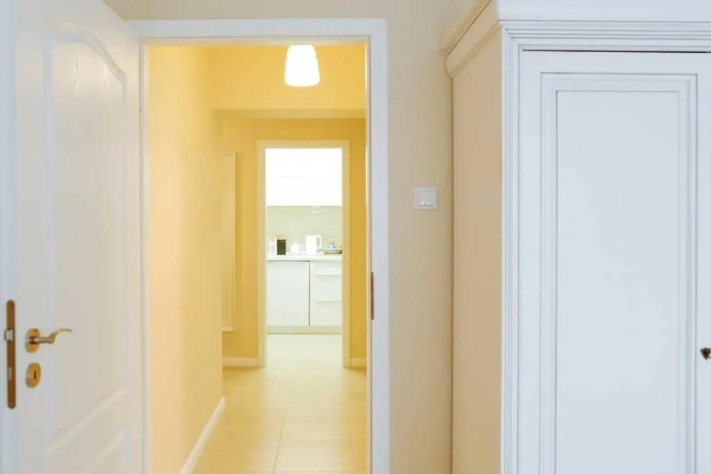 Elegant Vibes Apartment Next To Obor Market Bucharest