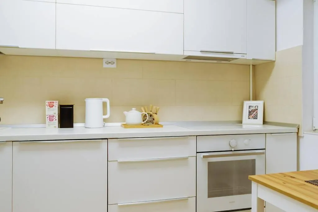 Elegant Vibes Apartment Next To Obor Market Bucharest 0*,  Romania